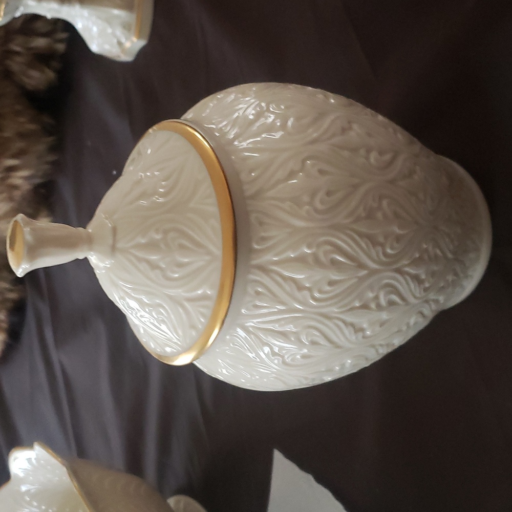 Lenox Jar
